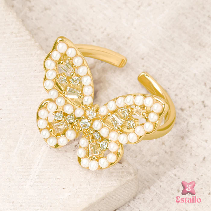 Gilded Wings Pearl Ring