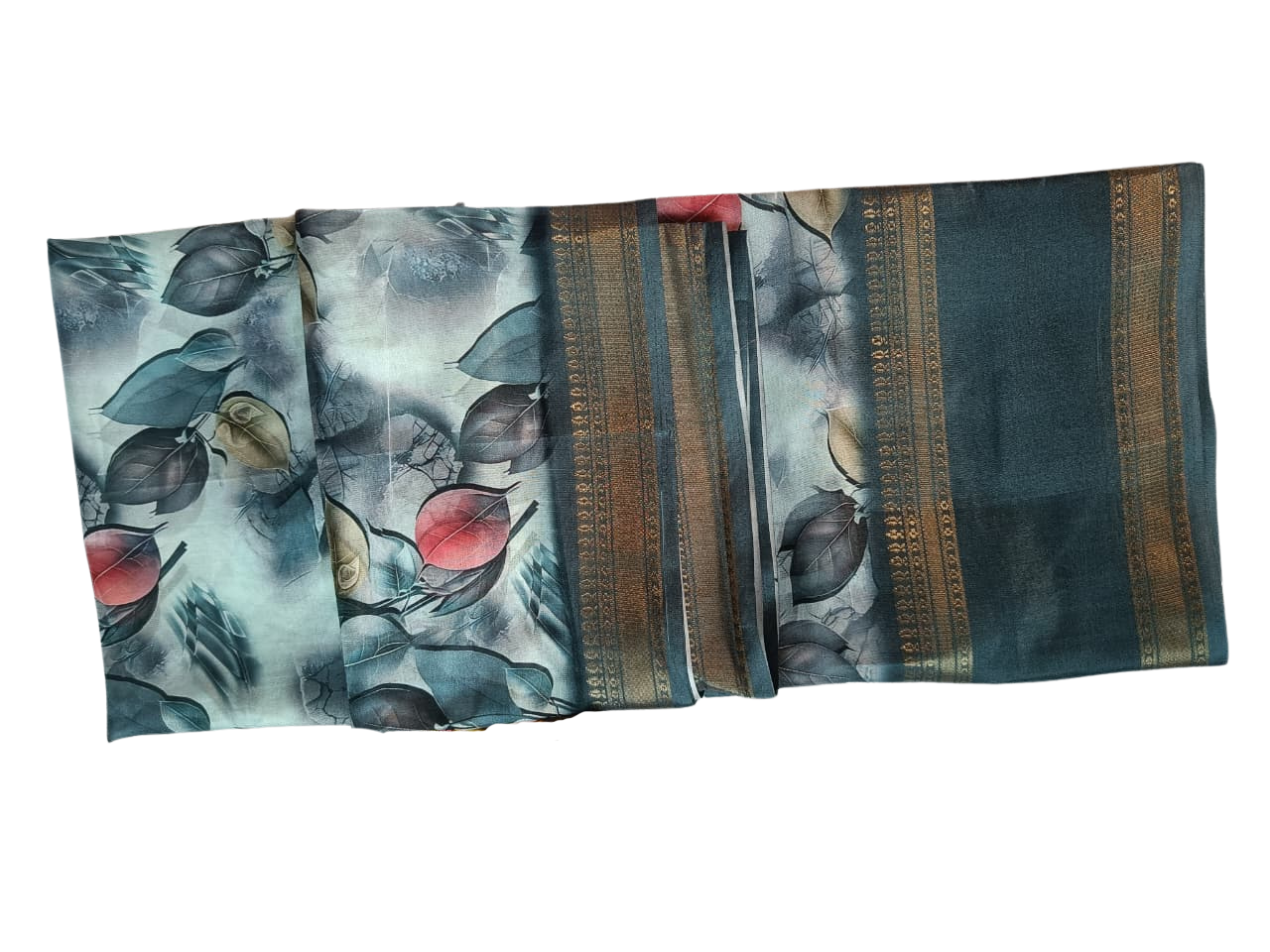 🌸 Women's Soft Floral Printed Saree with Designer Border  💰 Price: ₹699/- Only