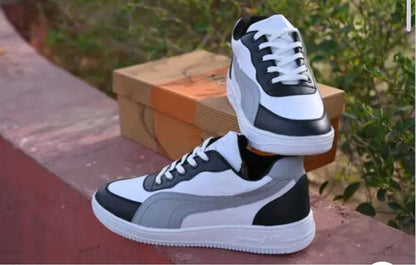 Casual shoes.